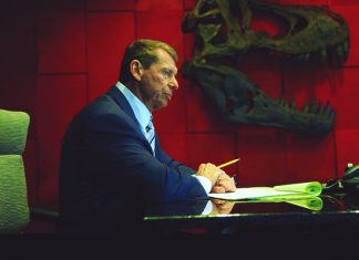 Report: WWE Is Delaying Announcing The WrestleMania 36 Night 1 & 2 Match Schedules Because Vince McMahon Can’t Make Up His Mind 